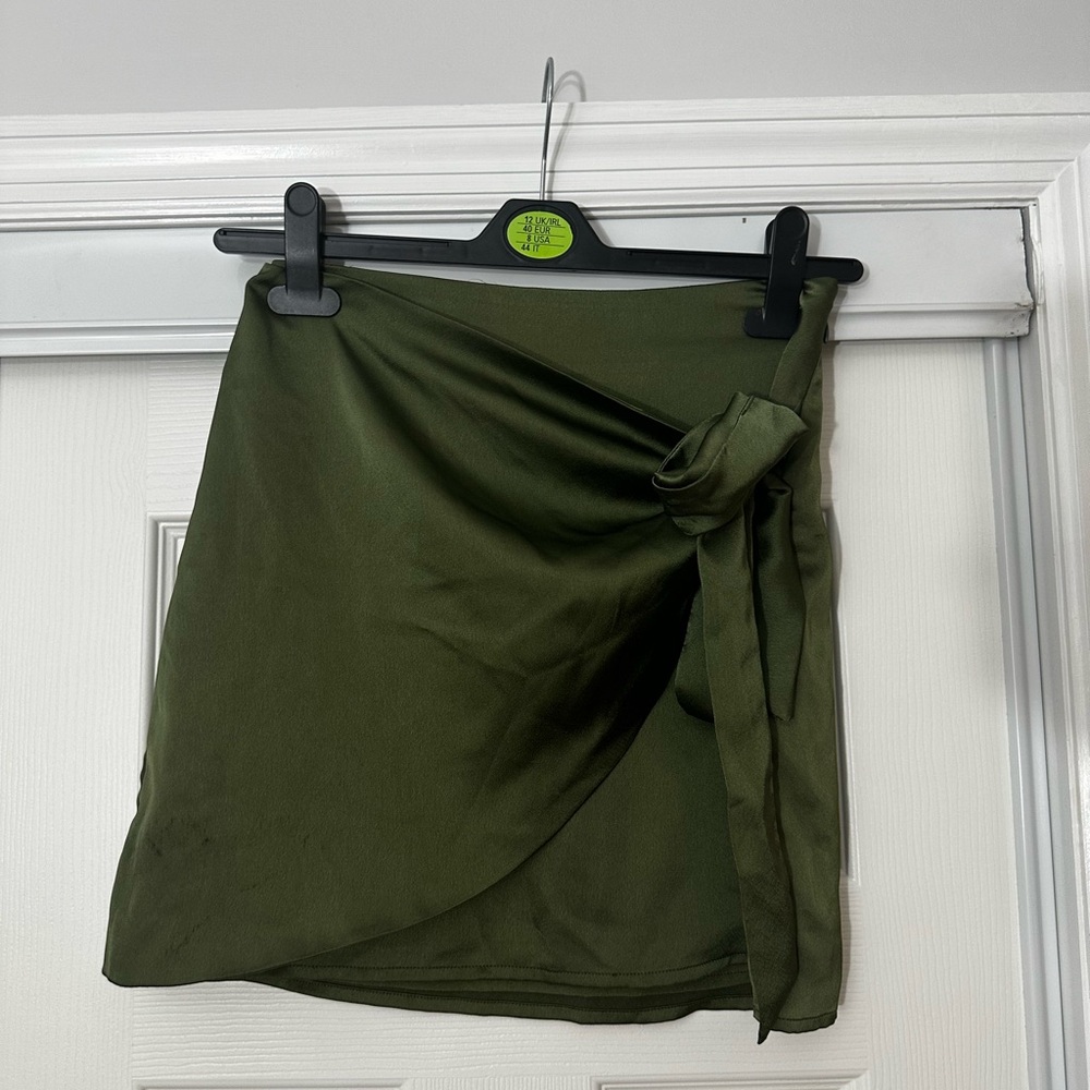 Forever 21 skirt